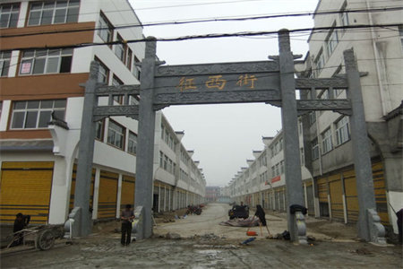 建安小区新装修三室带储藏室双气齐全45万可分期